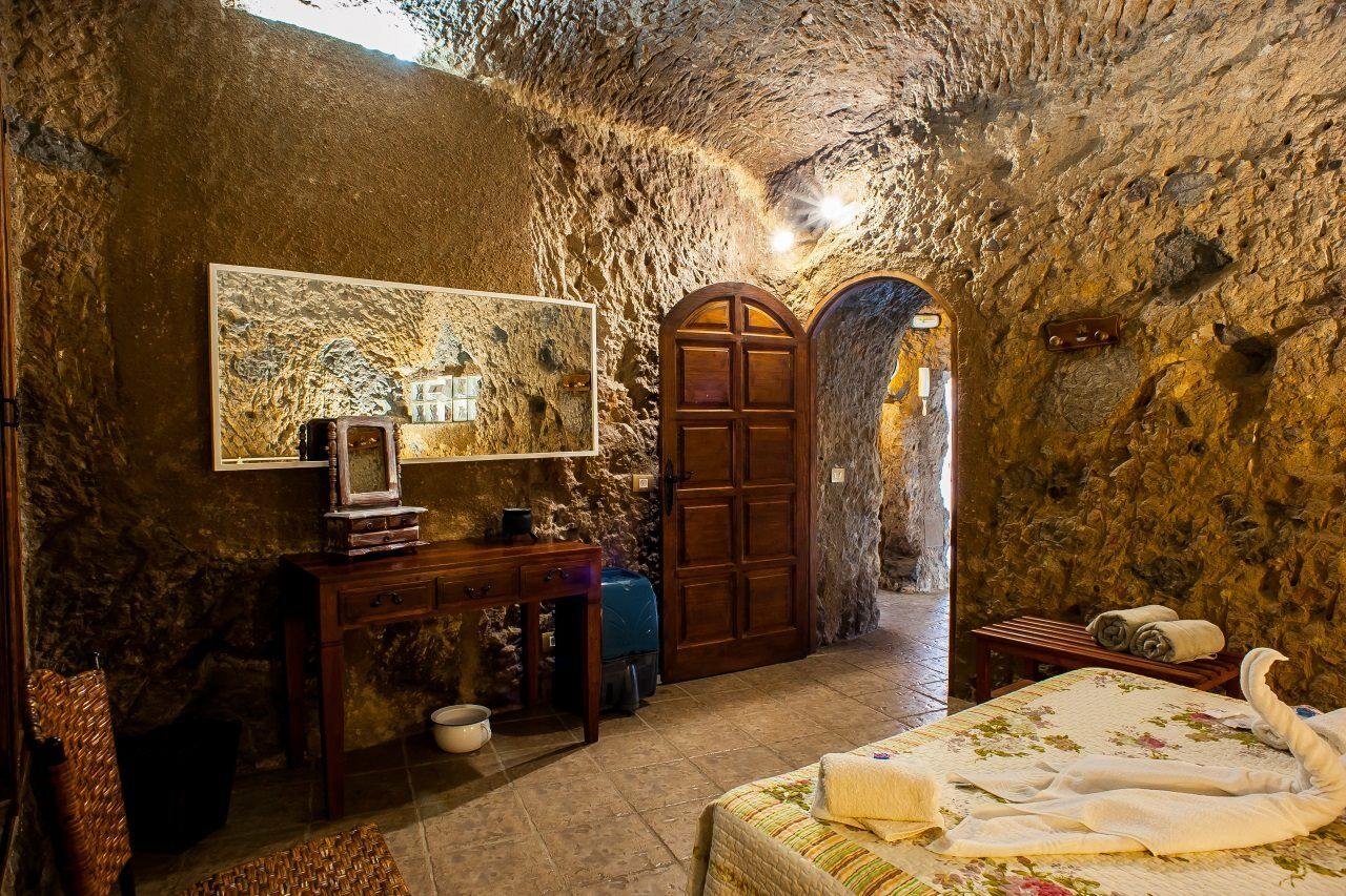 Casa Cueva El Mimo